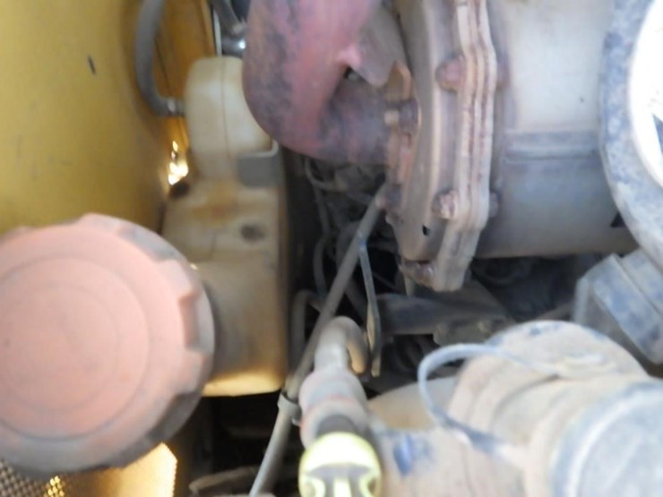 deere-325g-image-21