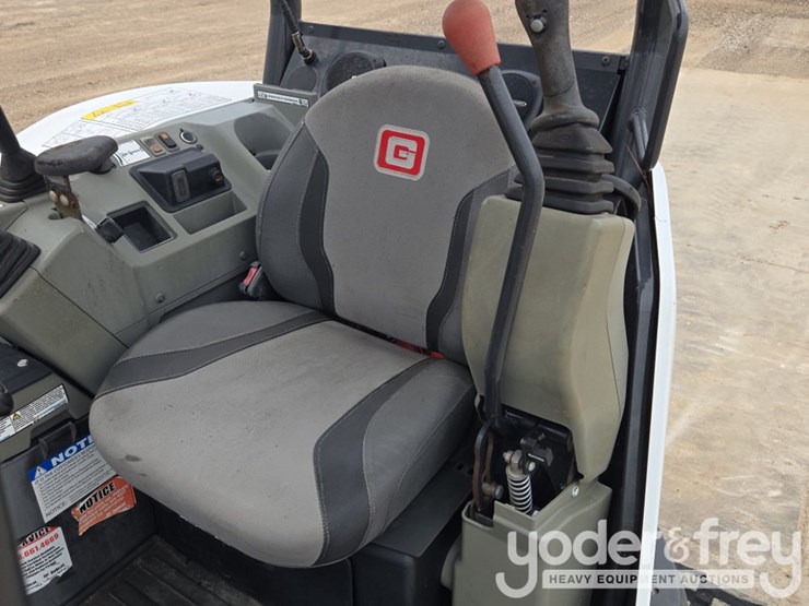 2022-bobcat-e35i-image-48