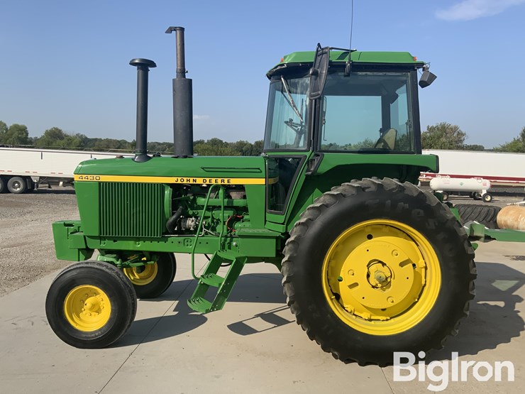 1975-john-deere-4430h-image-8