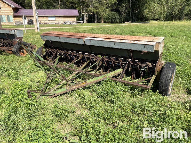 john-deere-11-image-1