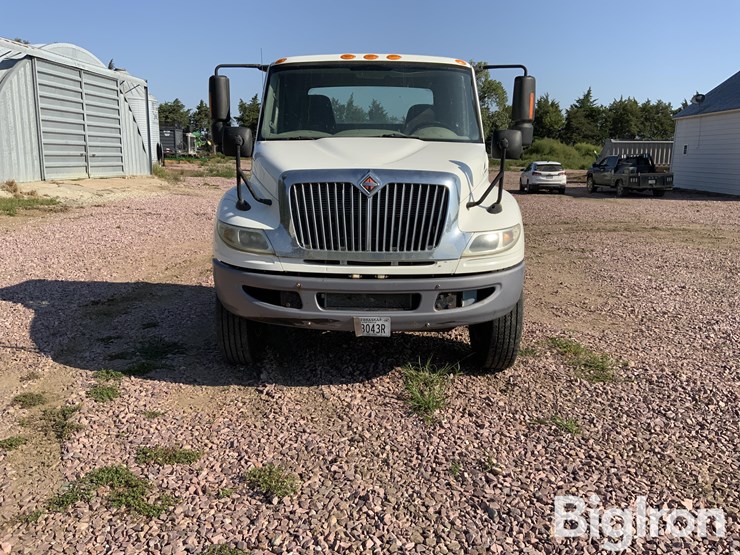 2016-international-4400-sba-image-2