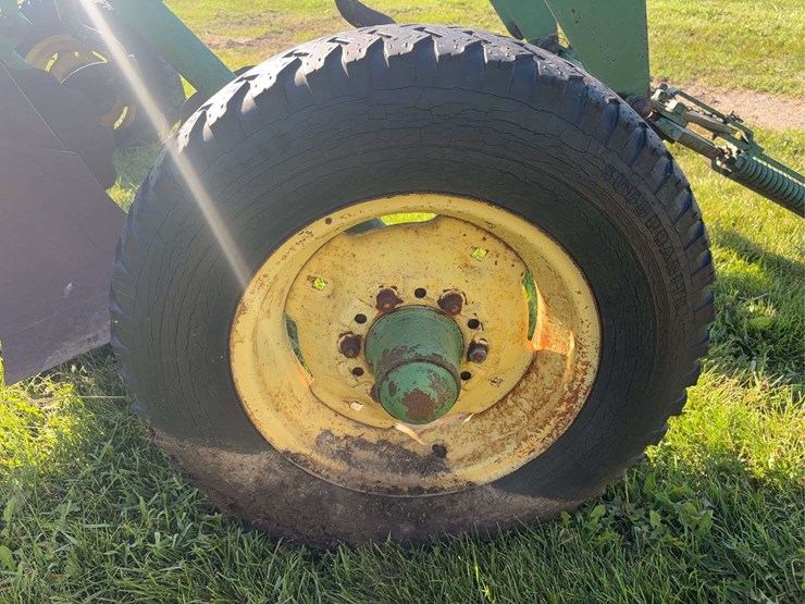 john-deere-f680-image-10