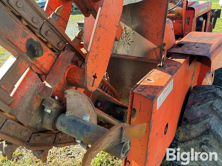 ditch-witch-r65-2-image-20