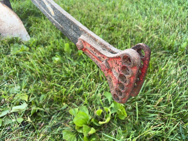 8”-walking-plow-image-11