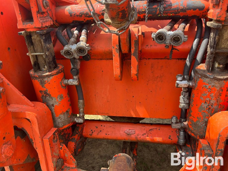 1975-allis-chalmers-440-image-18