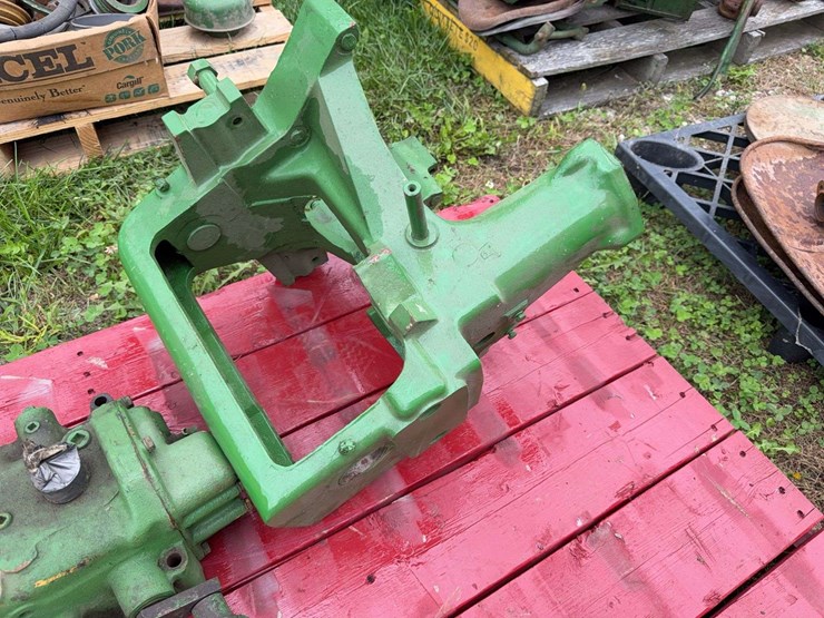 john-deere-dubuque-parts-image-2