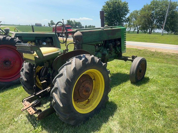 john-deere-m-image-5