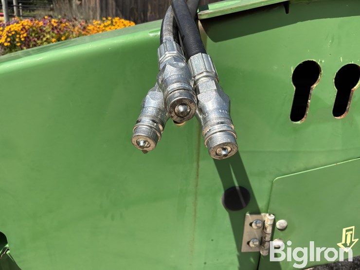 2015-john-deere-625-image-14