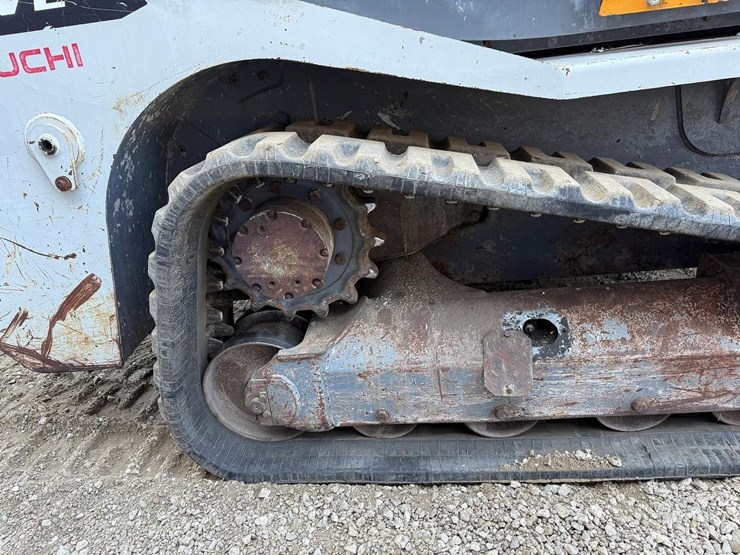 2018-takeuchi-tl10v2-image-14