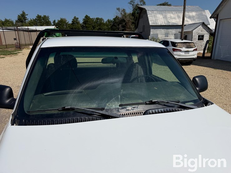2002-gmc-sierra-2500-image-12