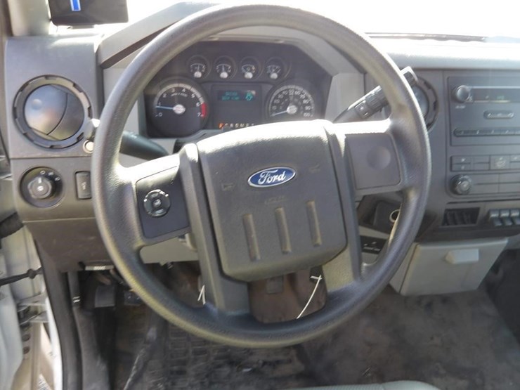 2013-ford-f250-image-14