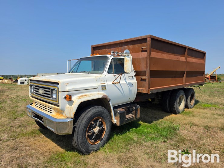 1976-chevrolet-c65-image-1