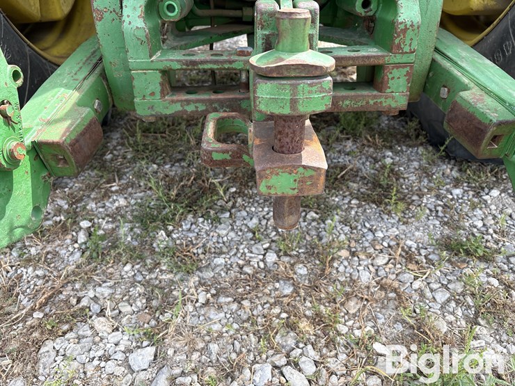 1995-john-deere-8200-image-14