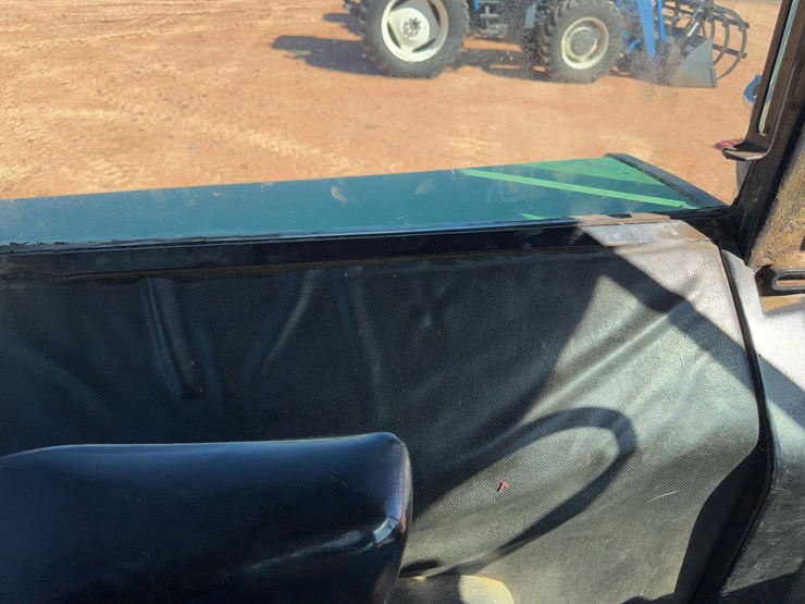john-deere-4440-image-18