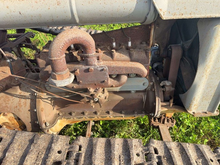 fordson-trackson-image-10