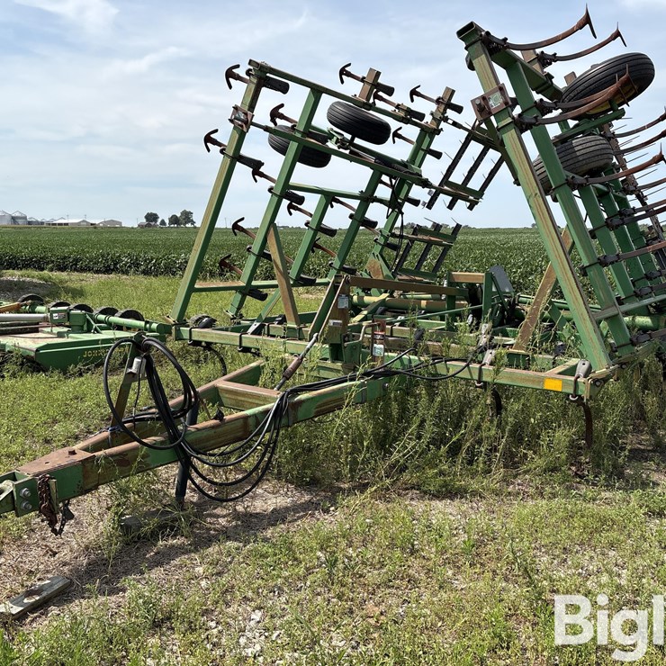 JOHN DEERE 980