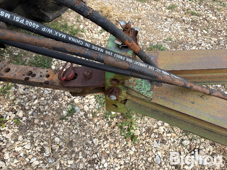 john-deere-1010-image-9