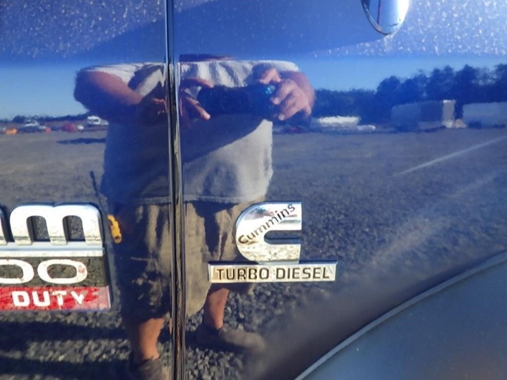 2012-dodge-2500-image-23