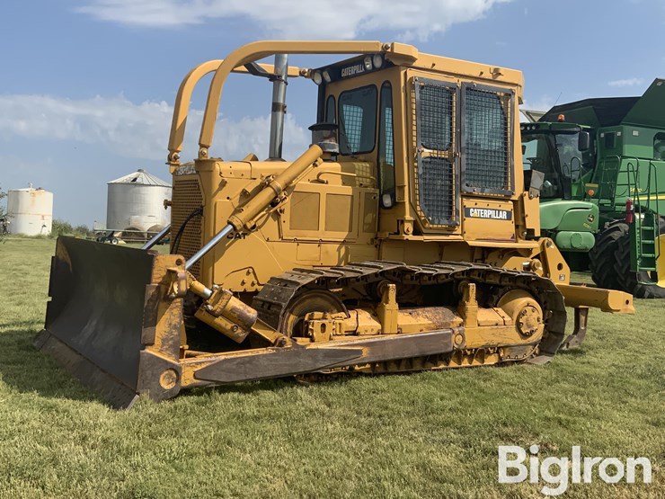 1984-caterpillar-d6d-image-1