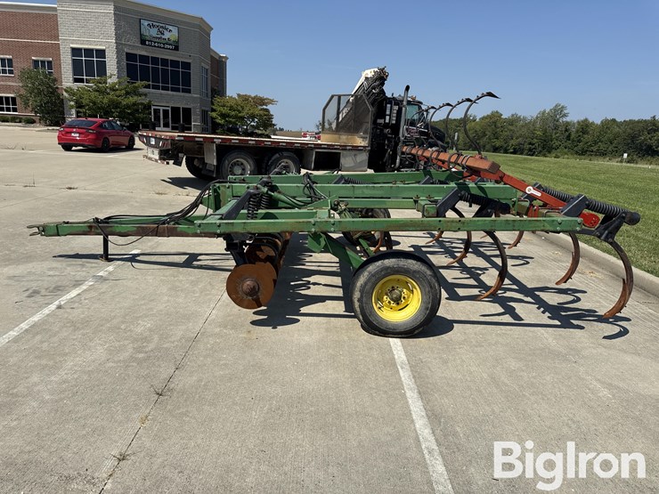 john-deere-714-image-8