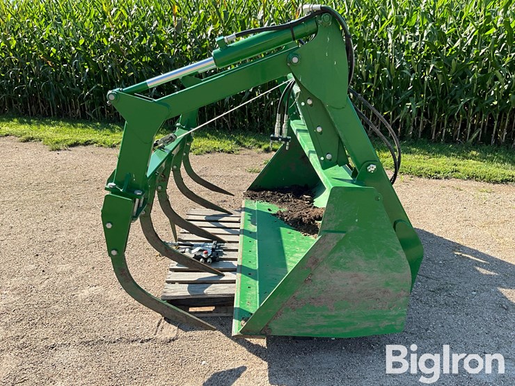 john-deere-7-image-8