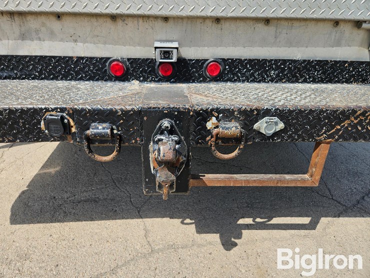 2017-ford-f550-image-19