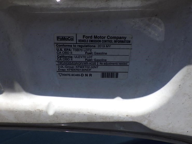 2019-utility-van-image-16