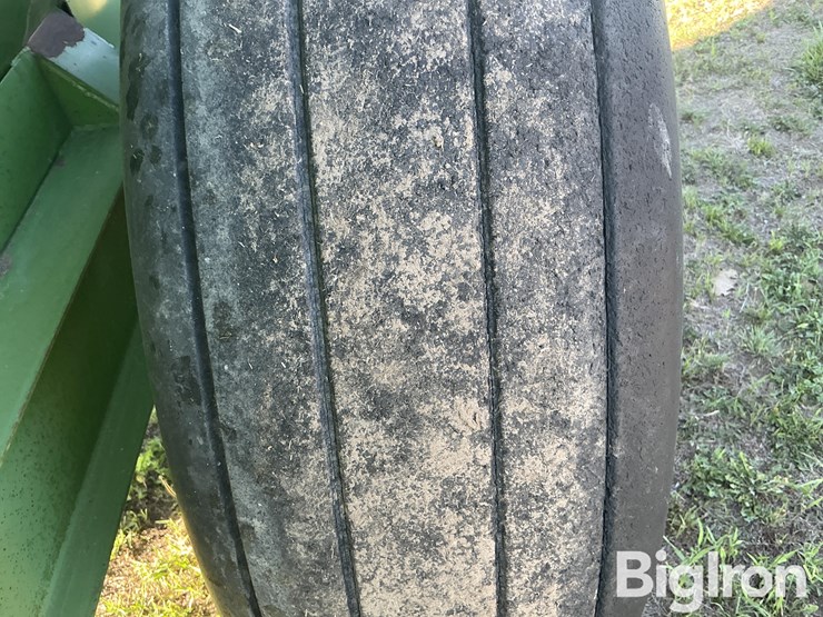 john-deere-1210-image-19