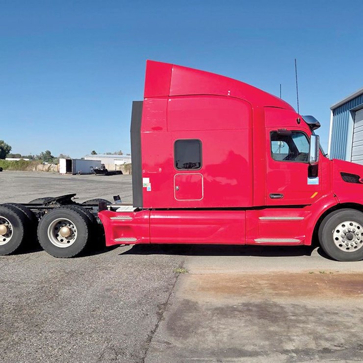 2020 PETERBILT 579