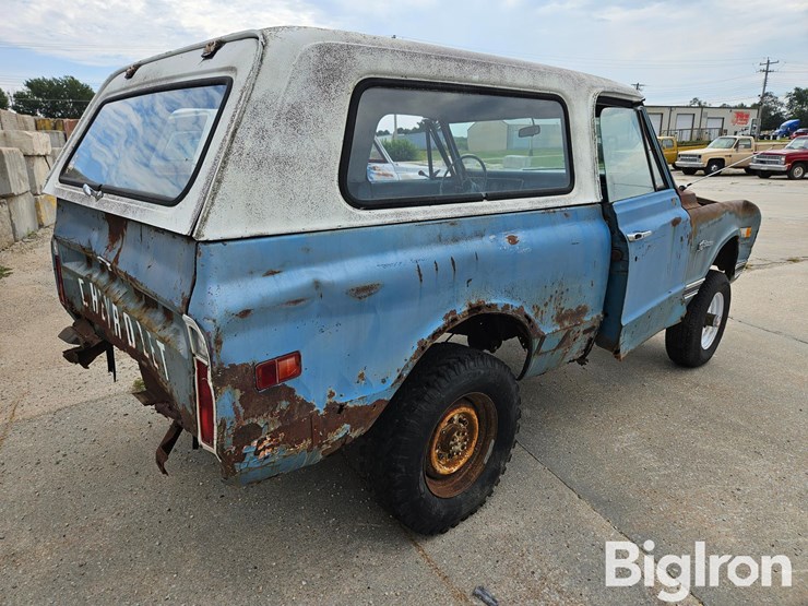 1970-chevrolet-k5-image-5