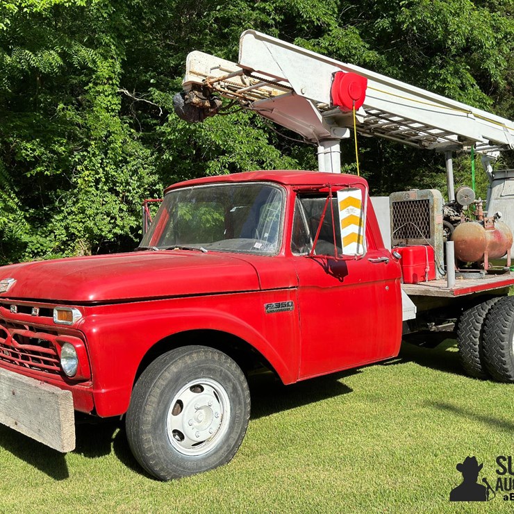 1966 FORD F350