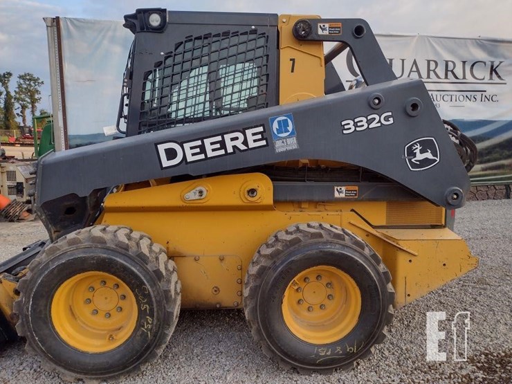 2019-deere-332g-image-12