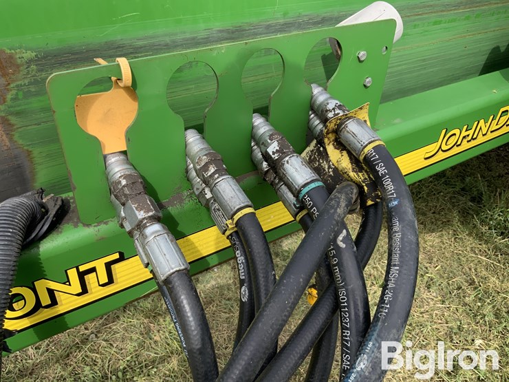 2013-john-deere-1770nt-ccs-image-11