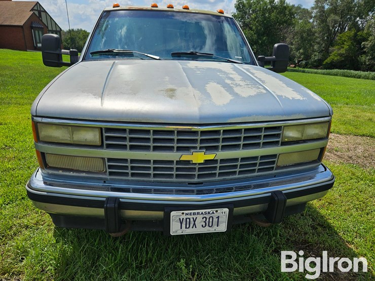 1991-gmc-sierra-3500-image-2