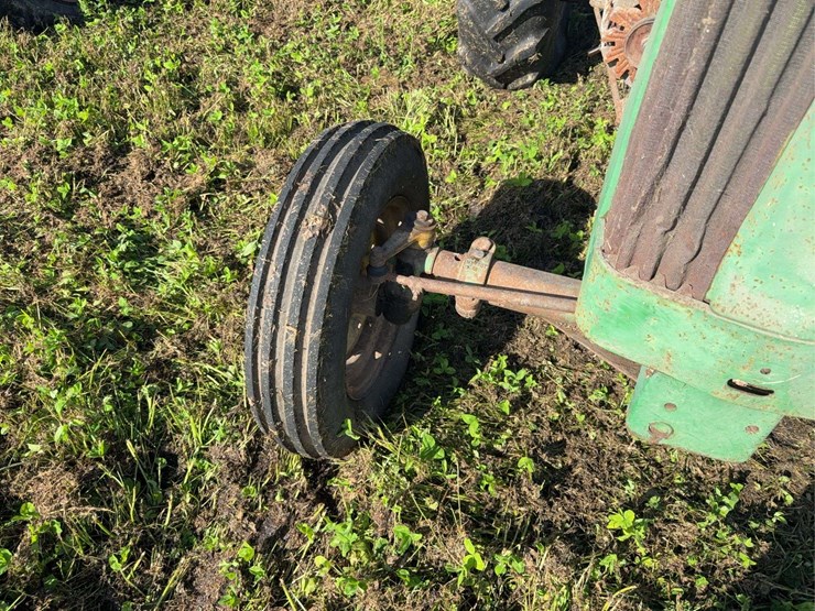 john-deere-420-image-19
