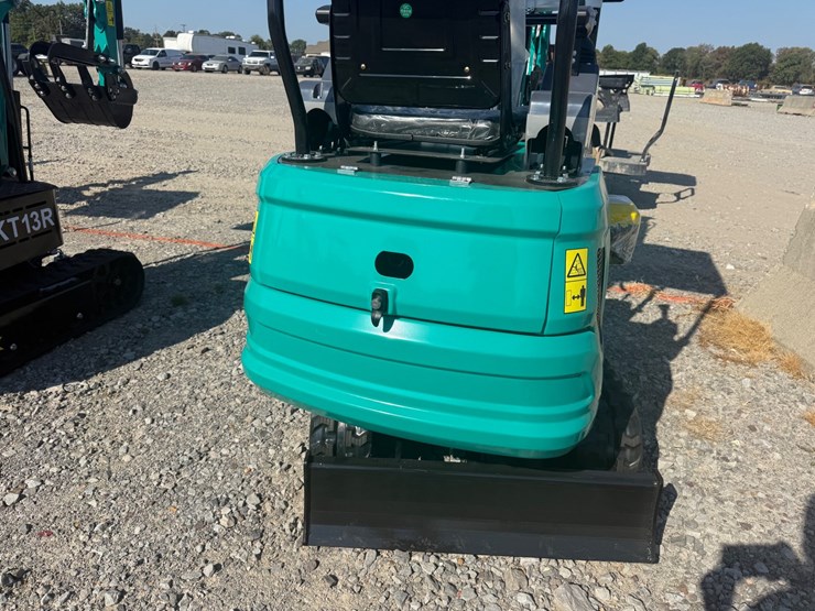 #74-•-unused-2026-cfg-kt13r-mini-excavator-kt13r26a106300367-inv#4439-image-5