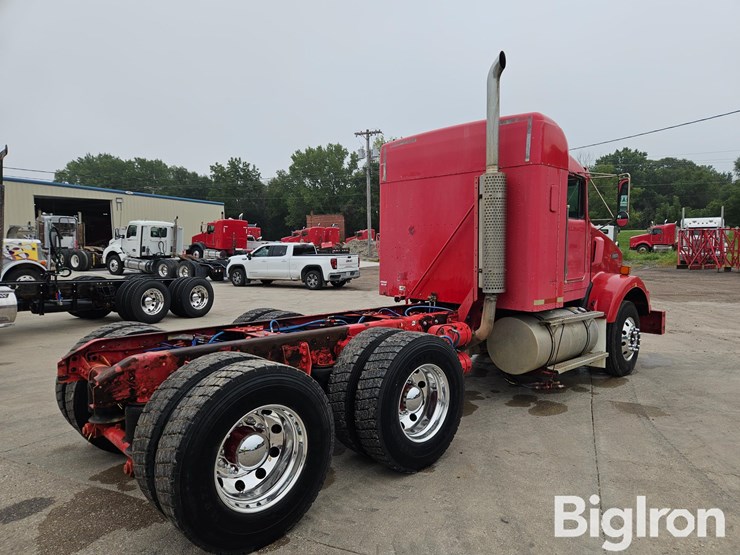 2000-kenworth-t800-image-5