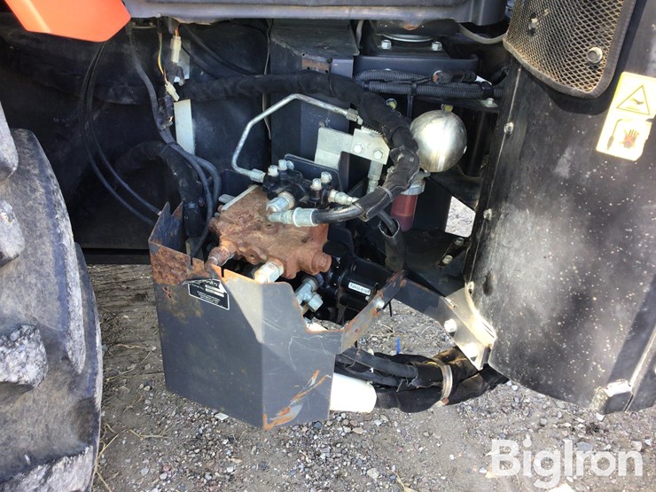 2016-kubota-m6-141-image-18