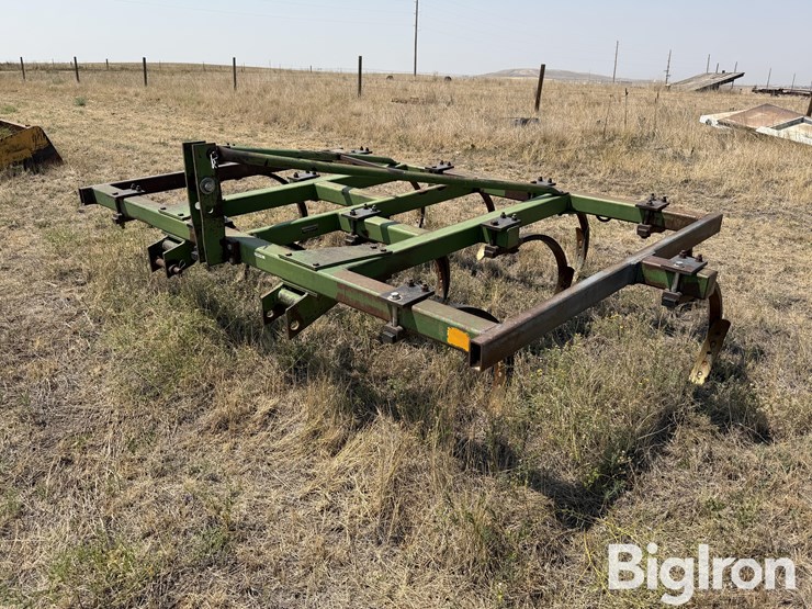 john-deere-610-image-1