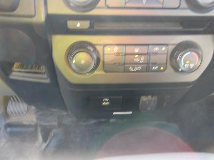 2018-ford-f150-image-24