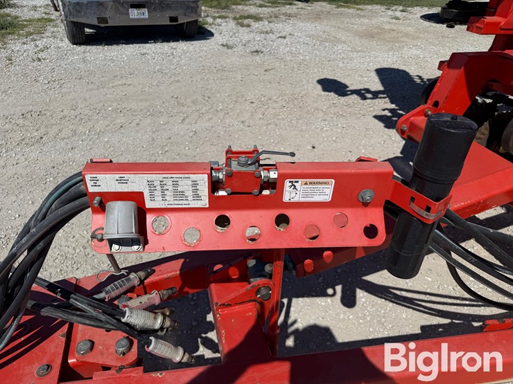 2013-kuhn-krause-8000-40-image-15