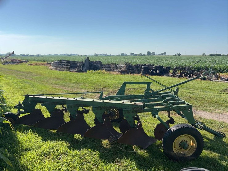 john-deere-f680-image-4