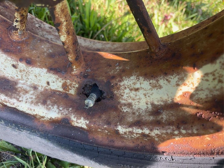john-deere-14-image-21