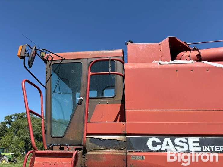 1986-case-ih-1660-image-9
