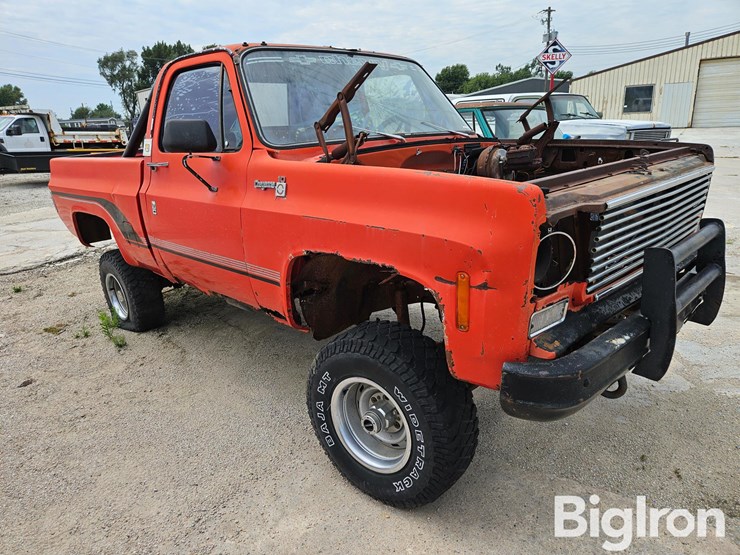 1975-chevrolet-k10-image-3