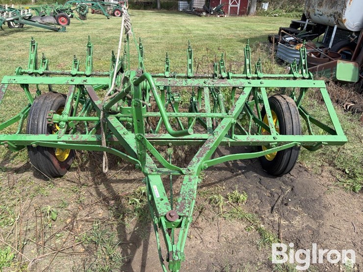 john-deere-cc-image-11