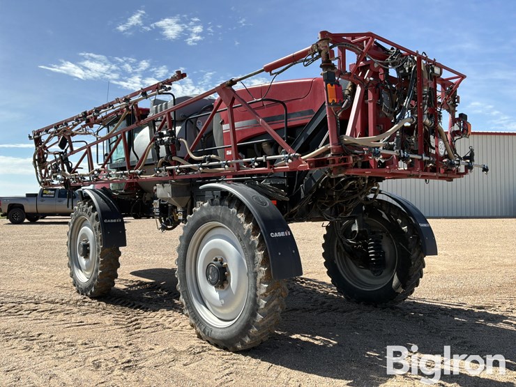 2015-case-ih-patriot-4440-image-7