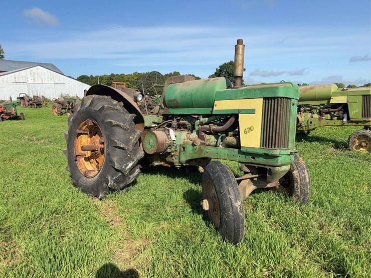 john-deere-620-image-1