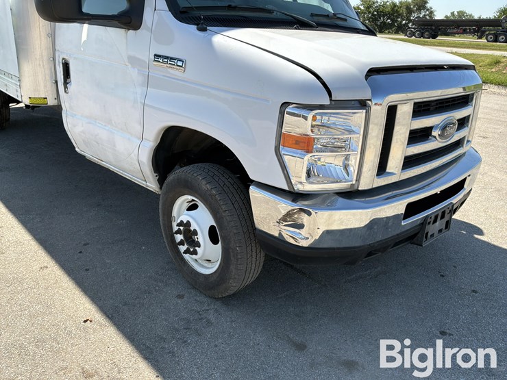 2017-ford-e450-image-18