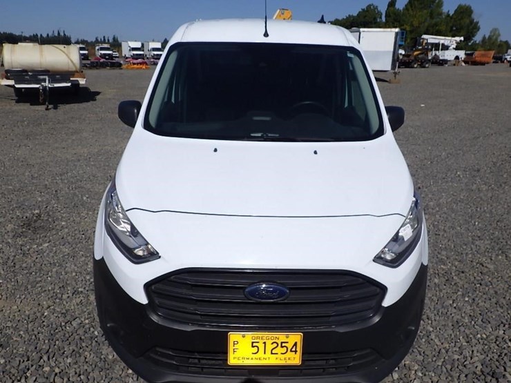 2019-utility-van-image-8